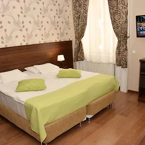 Elit Budapest