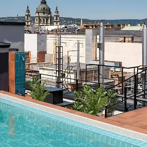 Hotel Swu Magazine, Budapest